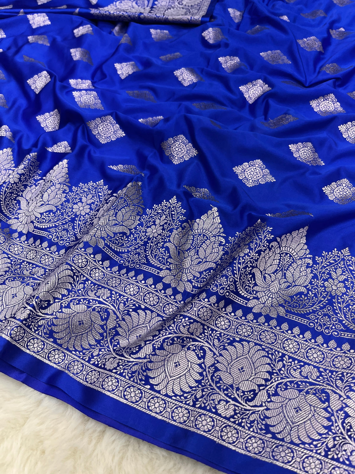 Royal Blue Banarasi Barfi Booti Soft Mashru Katan Silk Saree