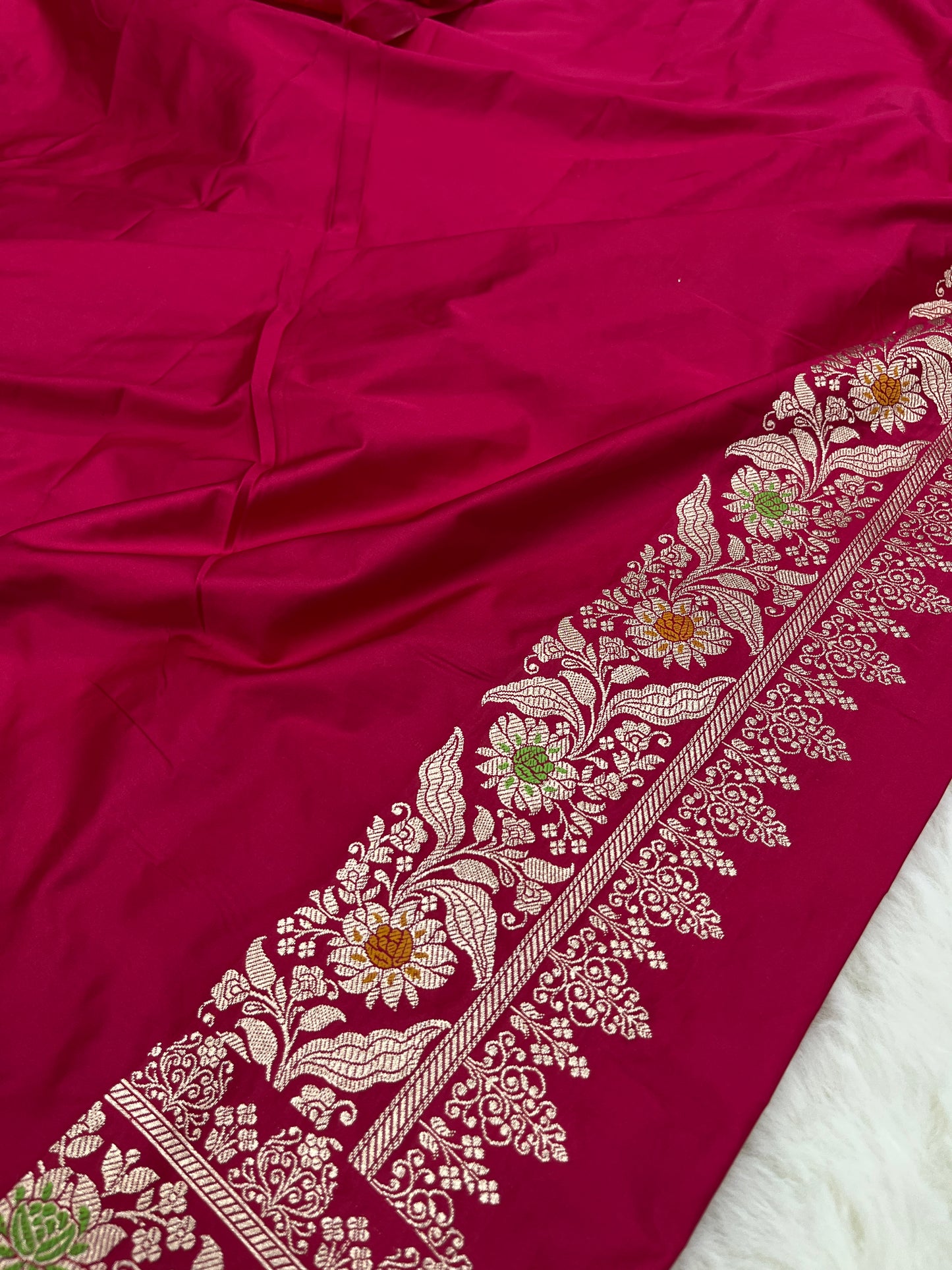Vibrant Wedding Elegance Pink Banarasi Mashru Silk Meenakari Bridal Saree