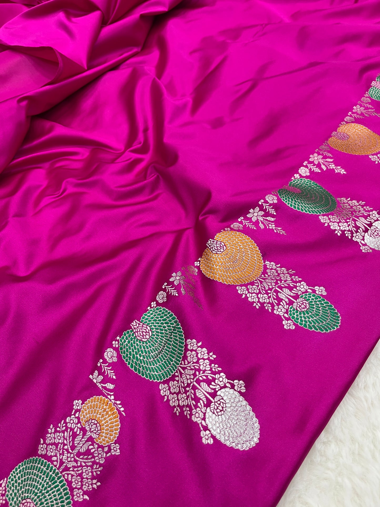 Luxurious Bridal Wear Royal Magenta Pink Banarasi Mashru Silk Meenakari Saree