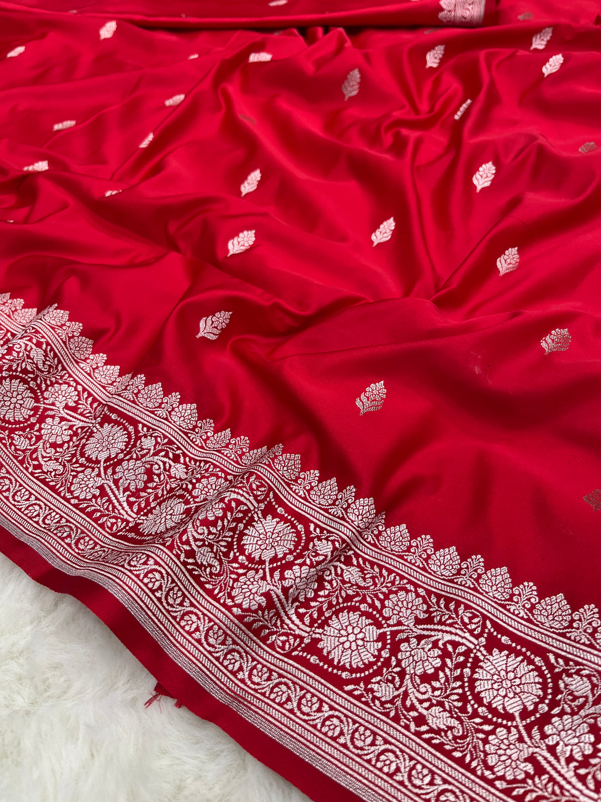 Red Bridal Banarasi Mashru Katan Silk Bootidar Saree