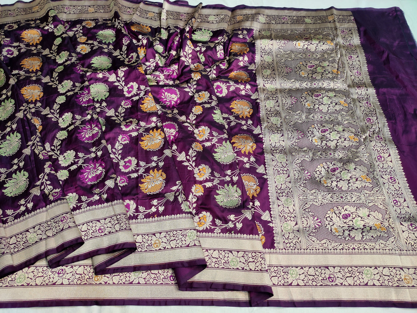 Deep Purple Handwoven Banarasi Pure Katan Silk Meenakari Saree