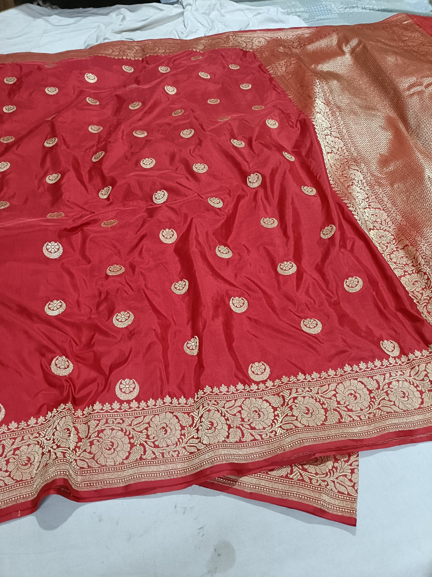Red banarasi chand buta katan silk saree
