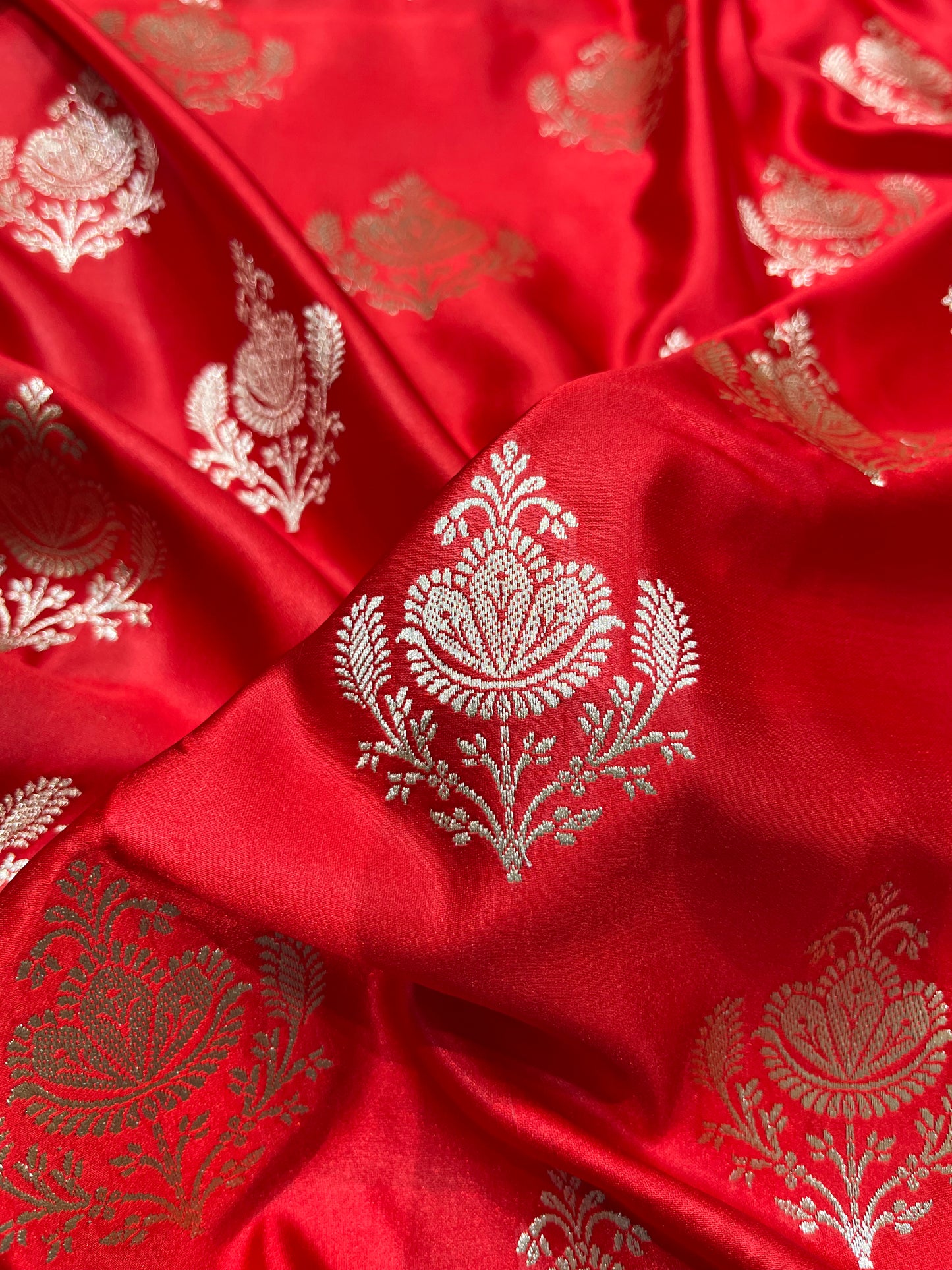Bridal Red Mashru Silk Saree