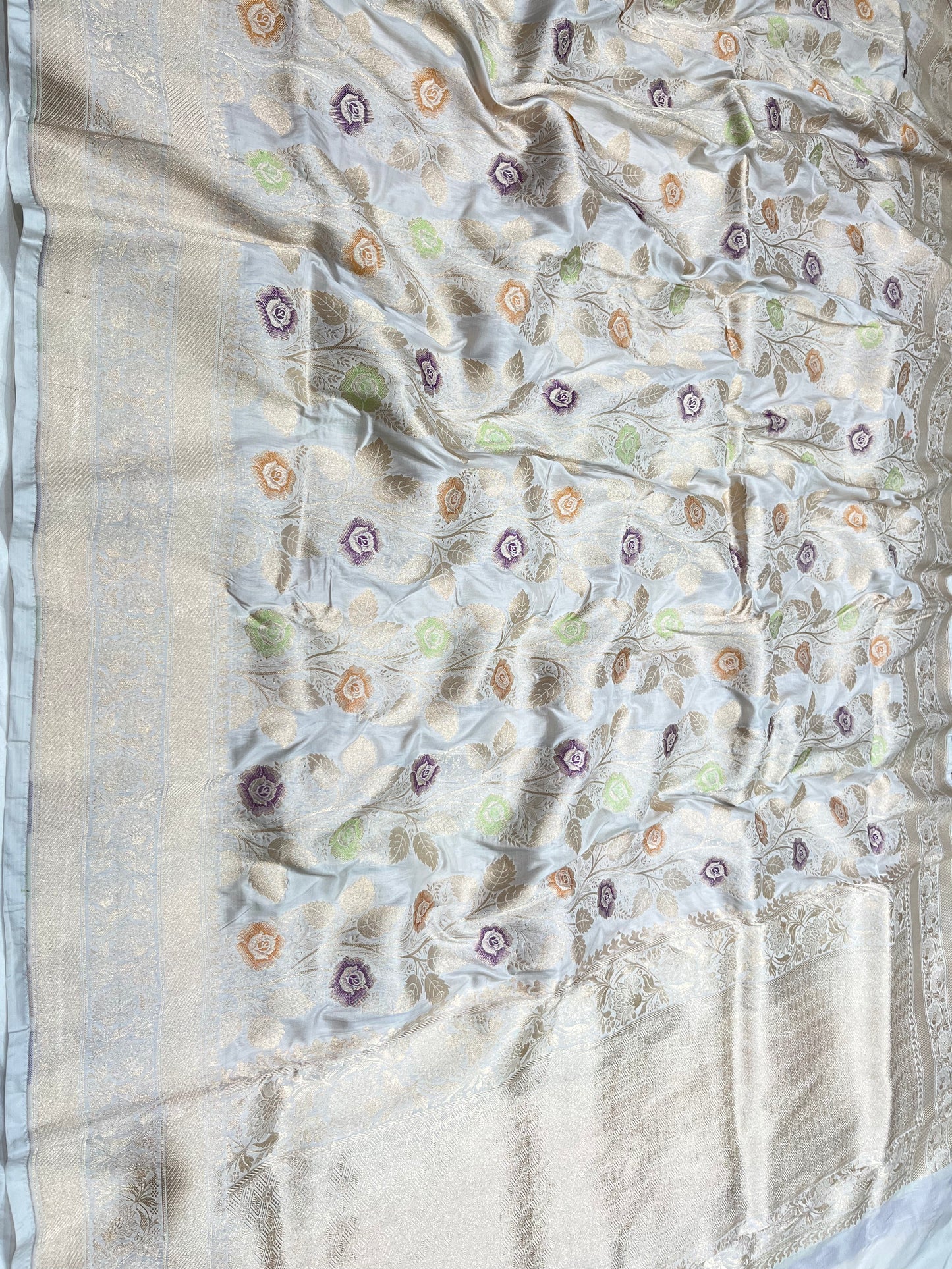 White banarasi pure silk meenakari saree