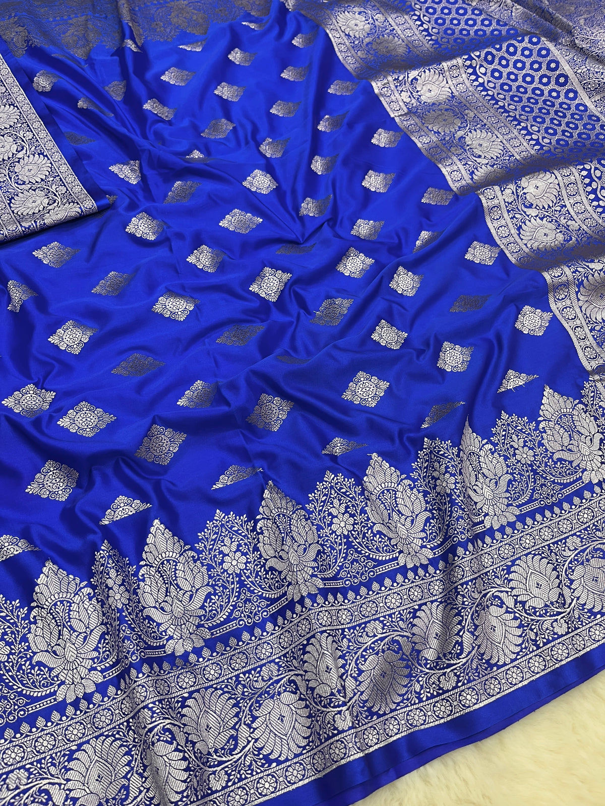 Royal Blue Banarasi Barfi Booti Soft Mashru Katan Silk Saree