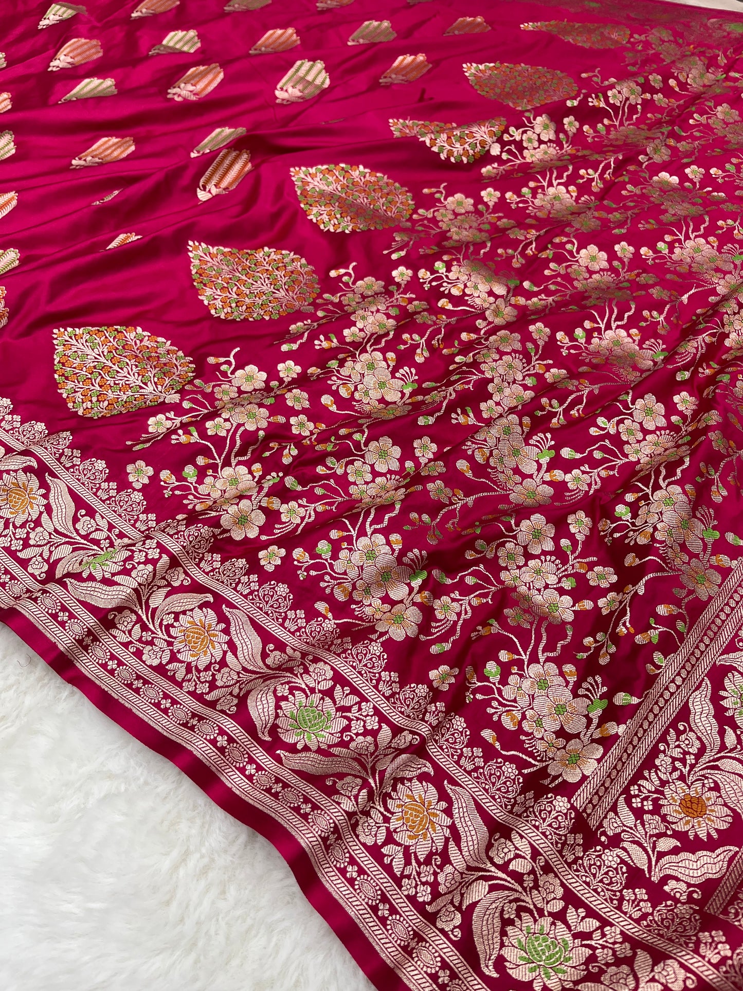 Vibrant Wedding Elegance Pink Banarasi Mashru Silk Meenakari Bridal Saree