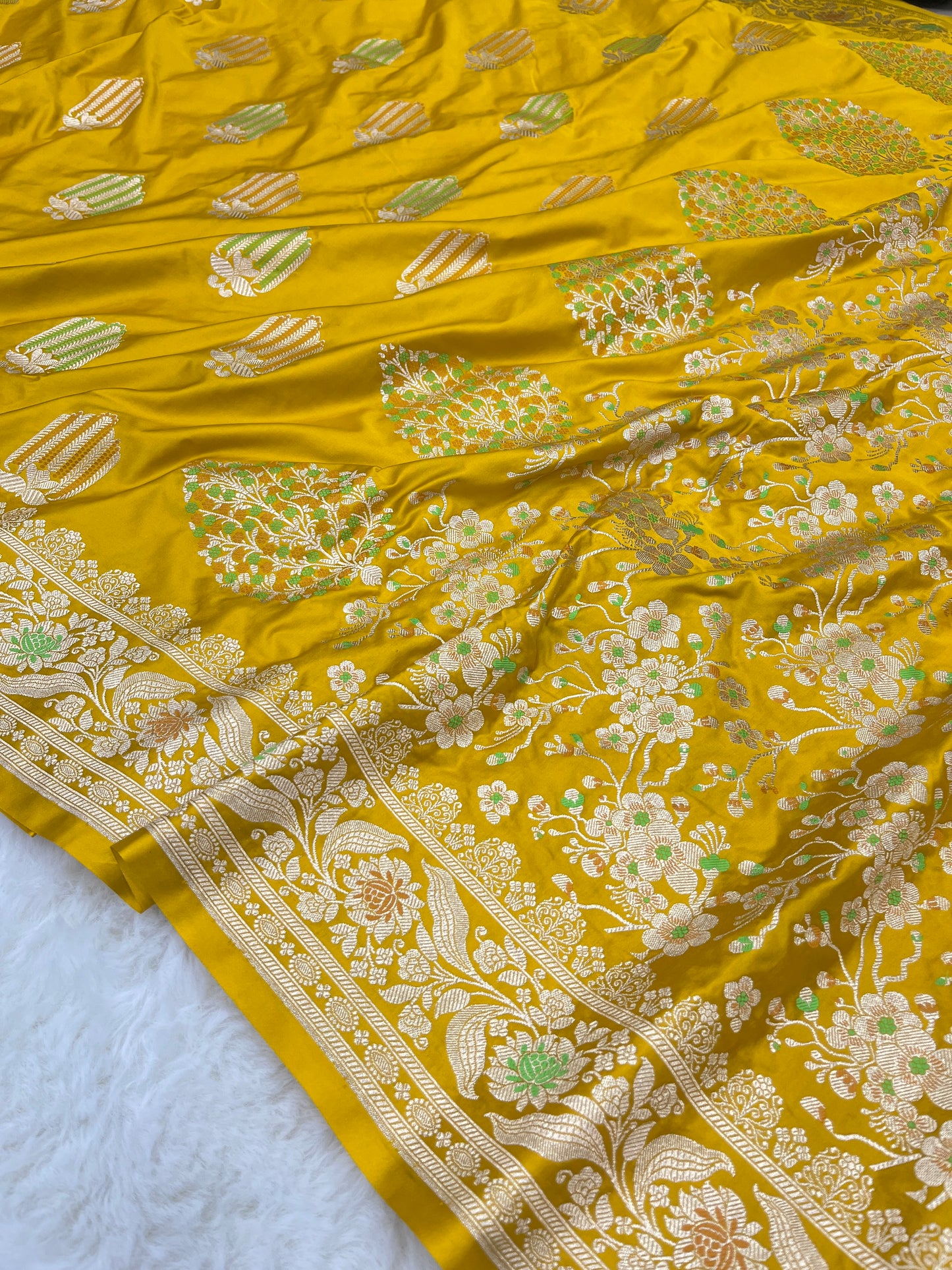 Haldi & Mehendi Wear Mustard Yellow Banarasi Pure Mashru Silk Meenakari Saree