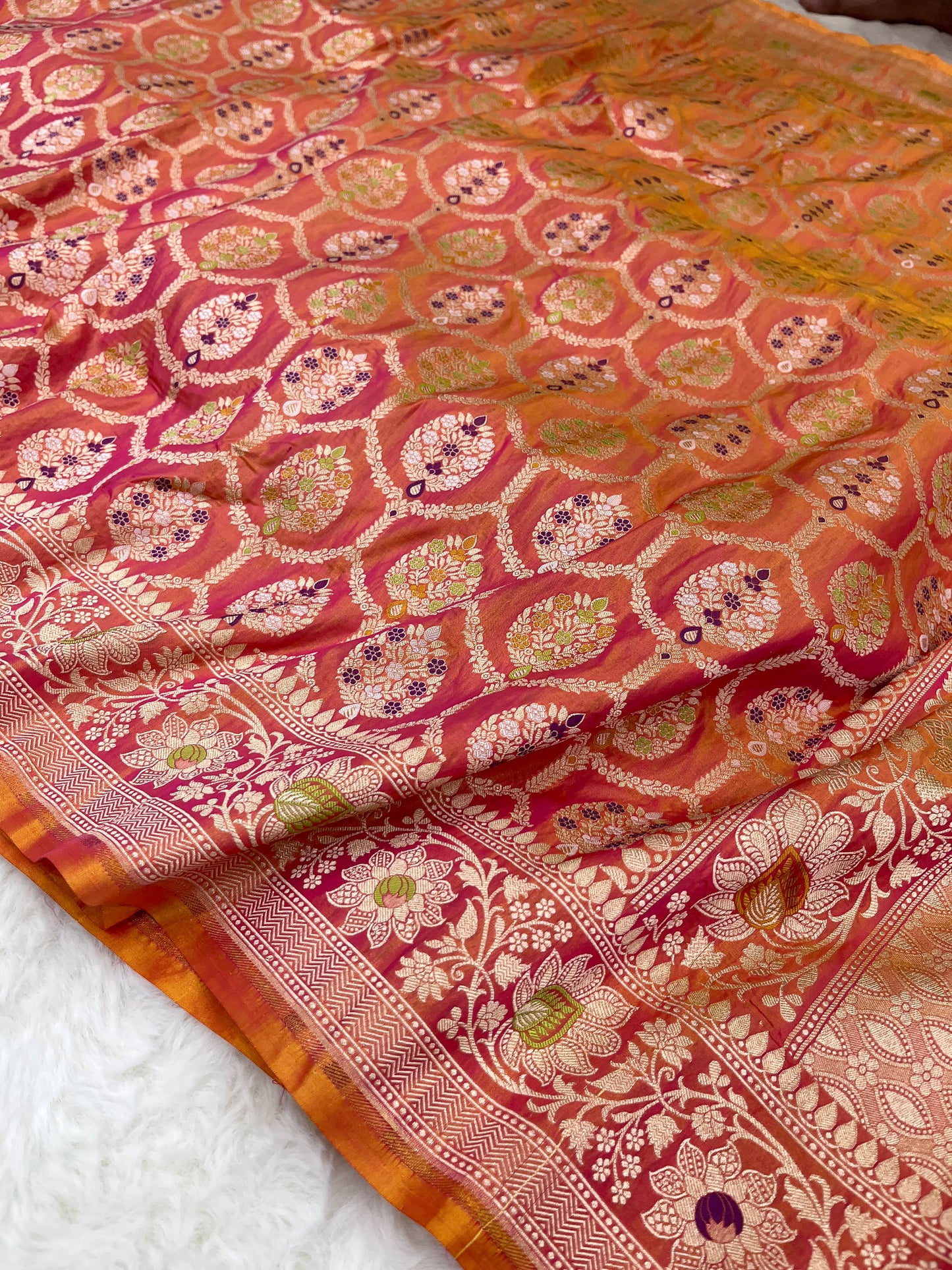 Wedding Wear Rose Ember Dual-Tone Handwoven Banarasi Pure Katan Silk Meenakari Saree