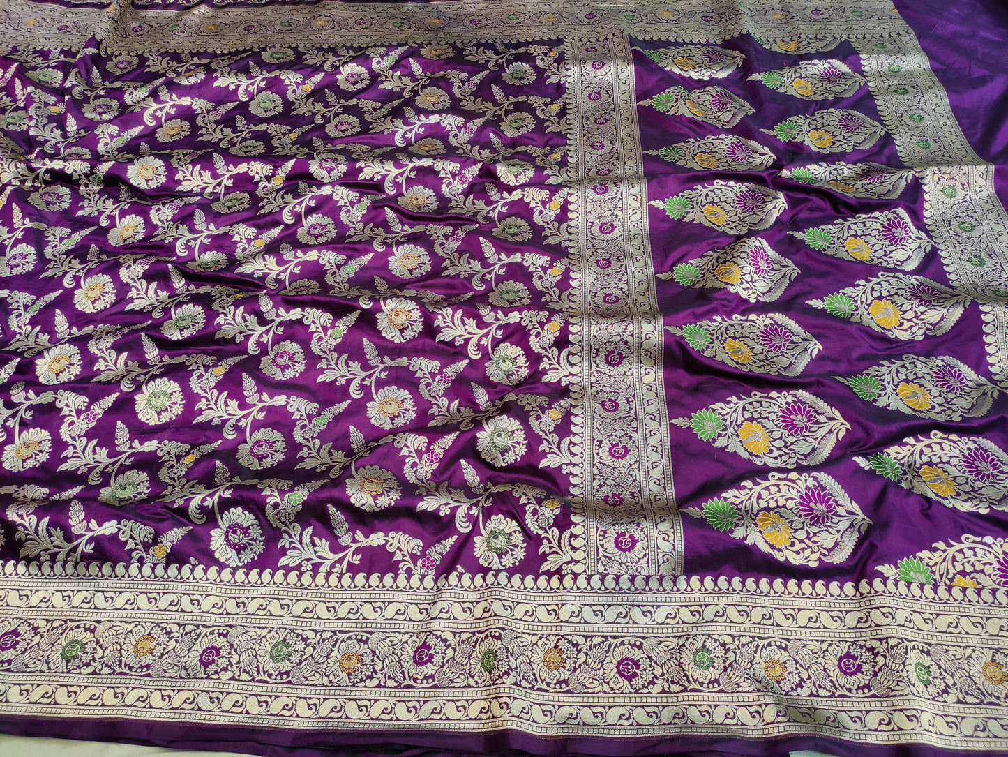 Deep Purple Handwoven Banarasi Pure Katan Silk Meenakari Saree