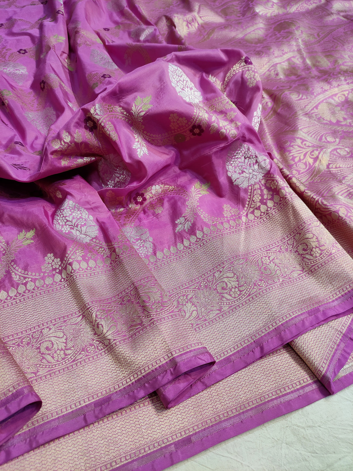 Lavender Pure Katan Silk Banarasi Meenakari Saree