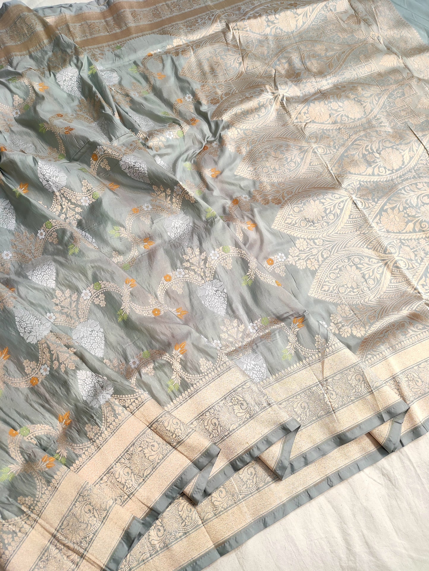 Silver Mist Handwoven Banarasi Pure Katan Silk Meenakari Saree