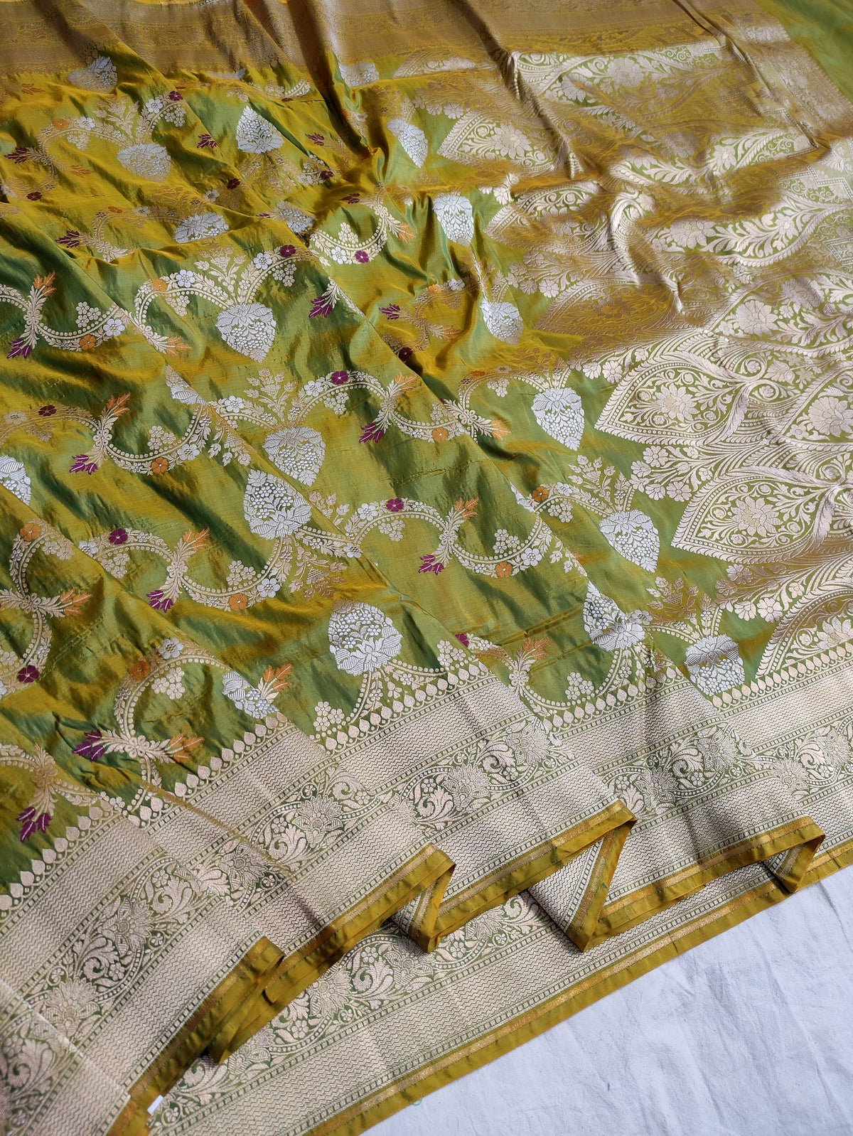 Olive Handwoven Banarasi Pure Katan Silk Meenakari Saree