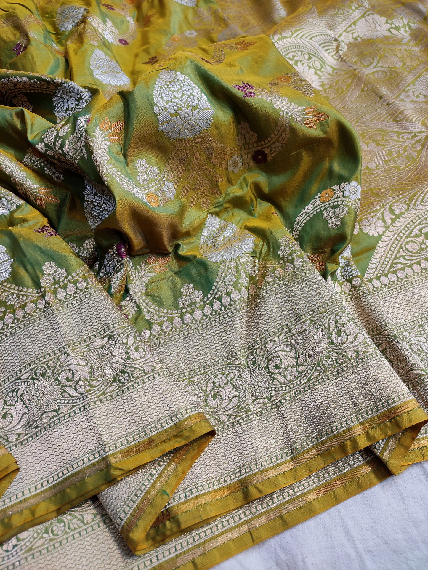 Olive Handwoven Banarasi Pure Katan Silk Meenakari Saree