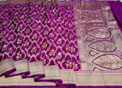 Magenta Handwoven Banarasi Pure Katan Silk Meenakari Saree