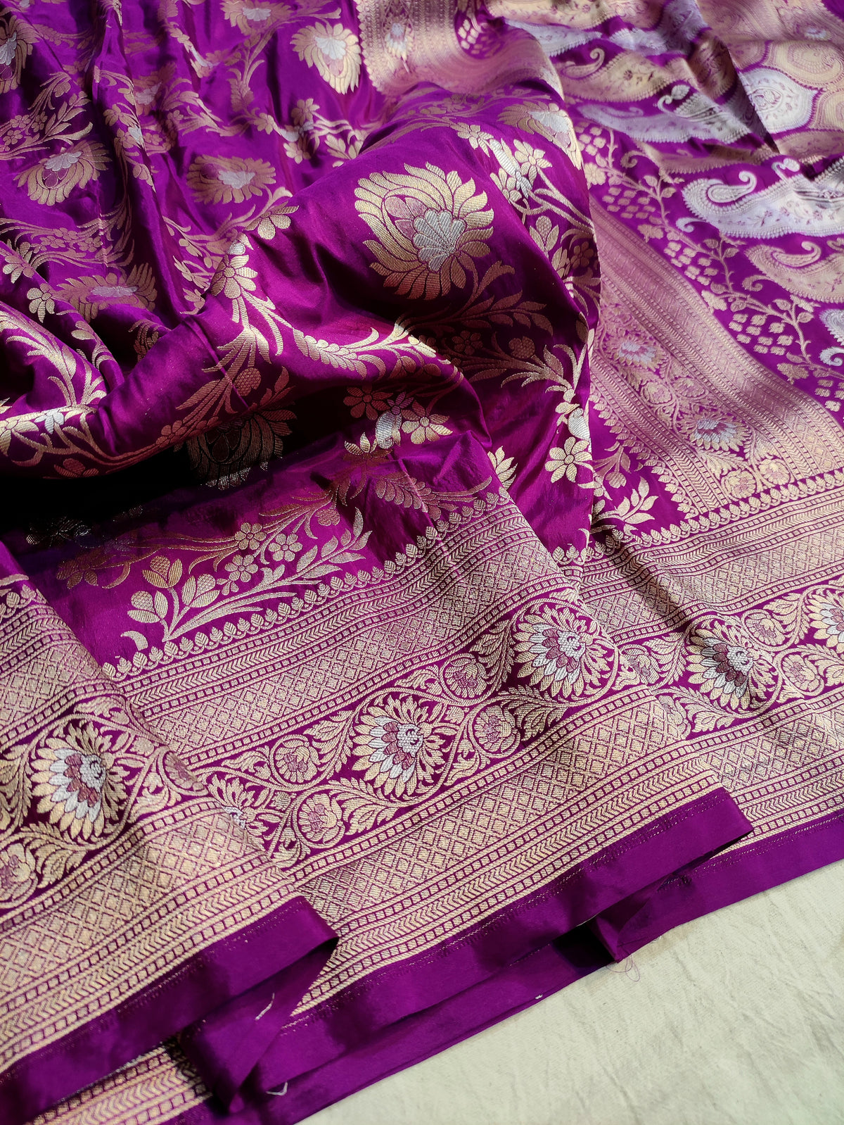 Magenta Purple Handwoven Banarasi Pure Katan Silk Meenakari Saree