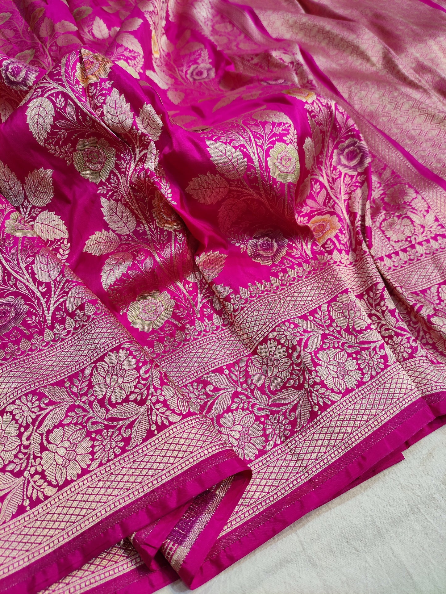 Rani Pink Handwoven Banarasi Pure Katan Silk Floral Meenakari Jangla Saree