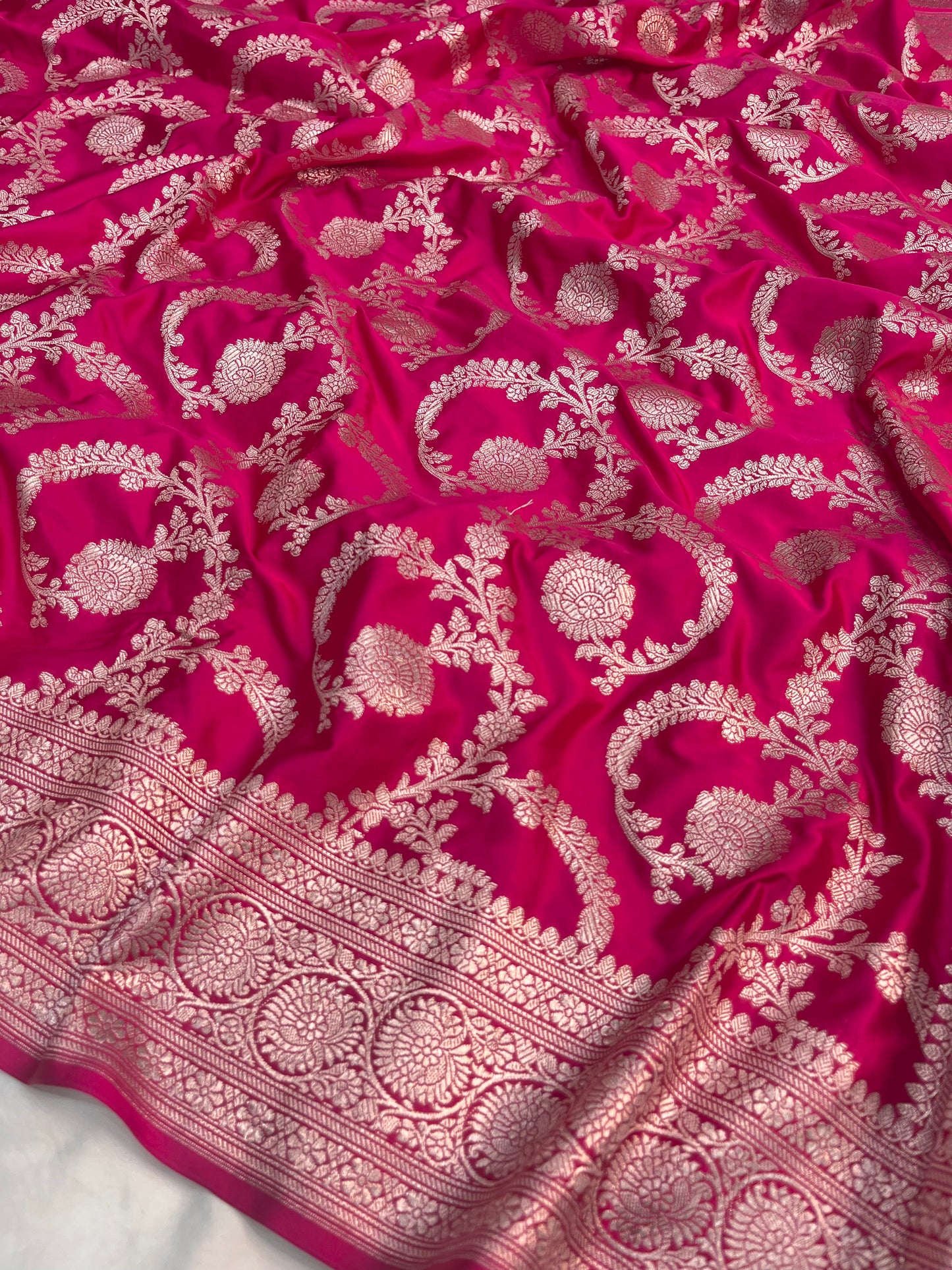 Cross Pink Floral Jaal Mashru Silk Saree