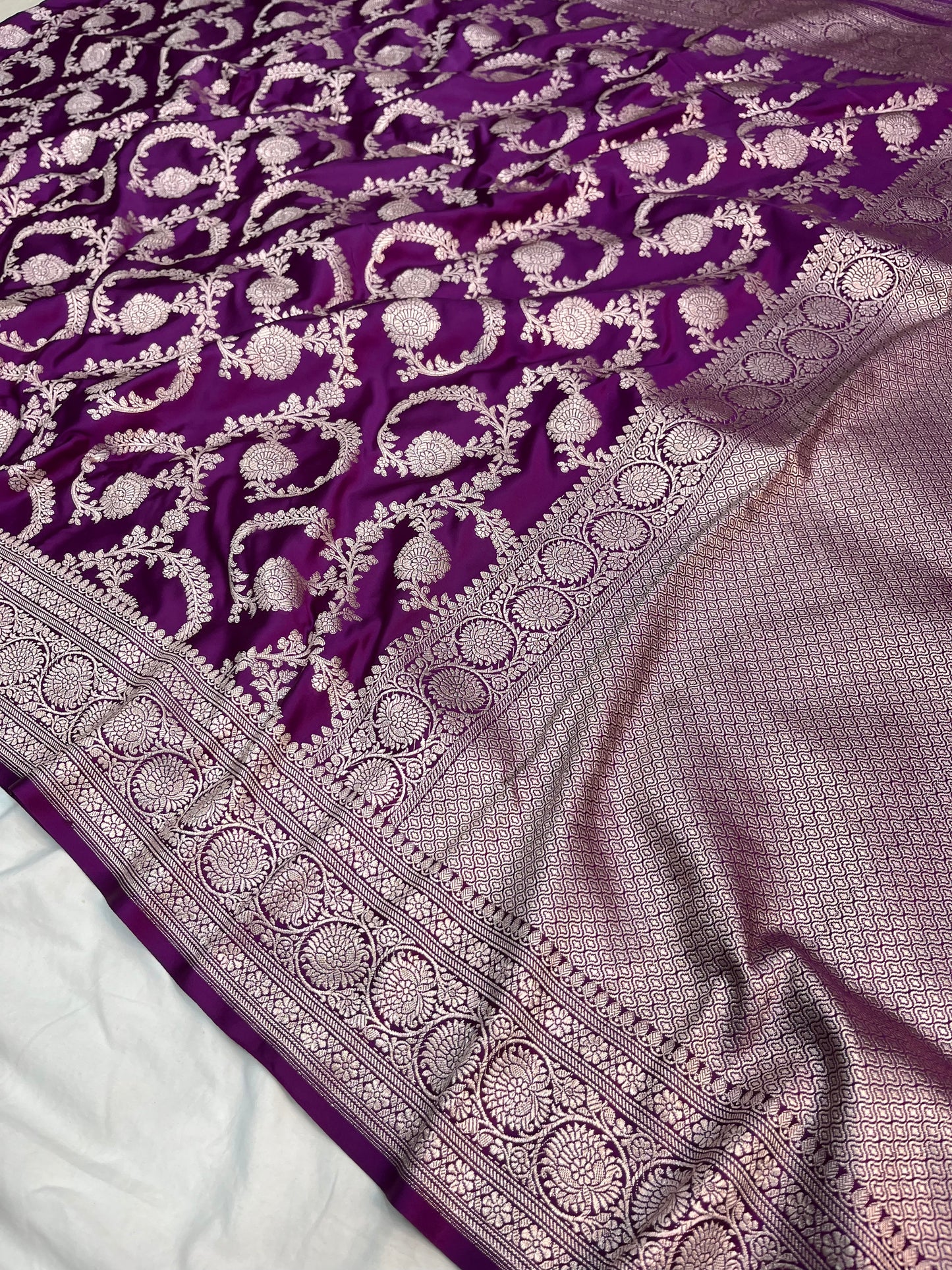 Purple Banarasi Floral Jaal Mashru Silk Saree