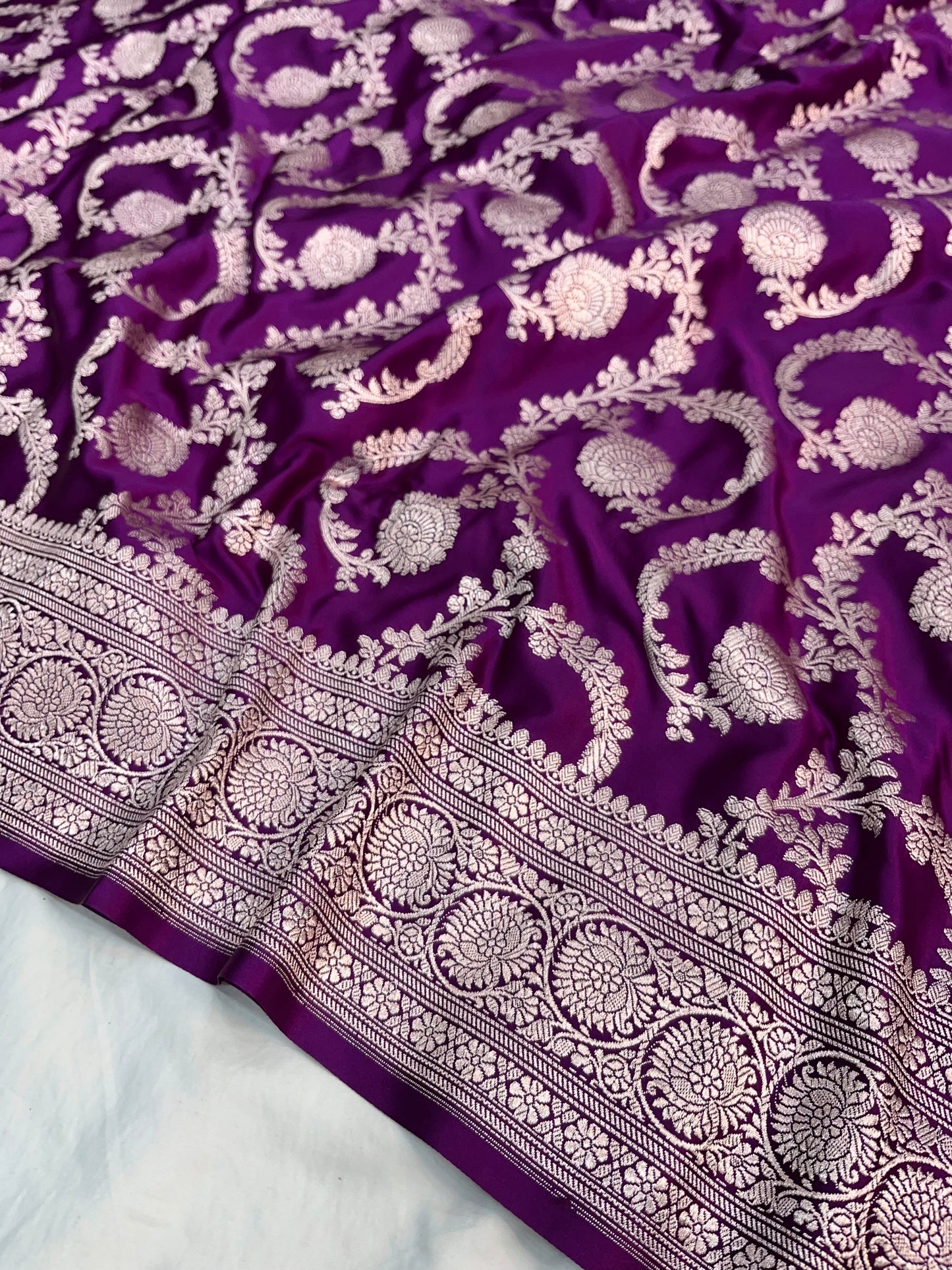 Purple Banarasi Floral Jaal Mashru Silk Saree
