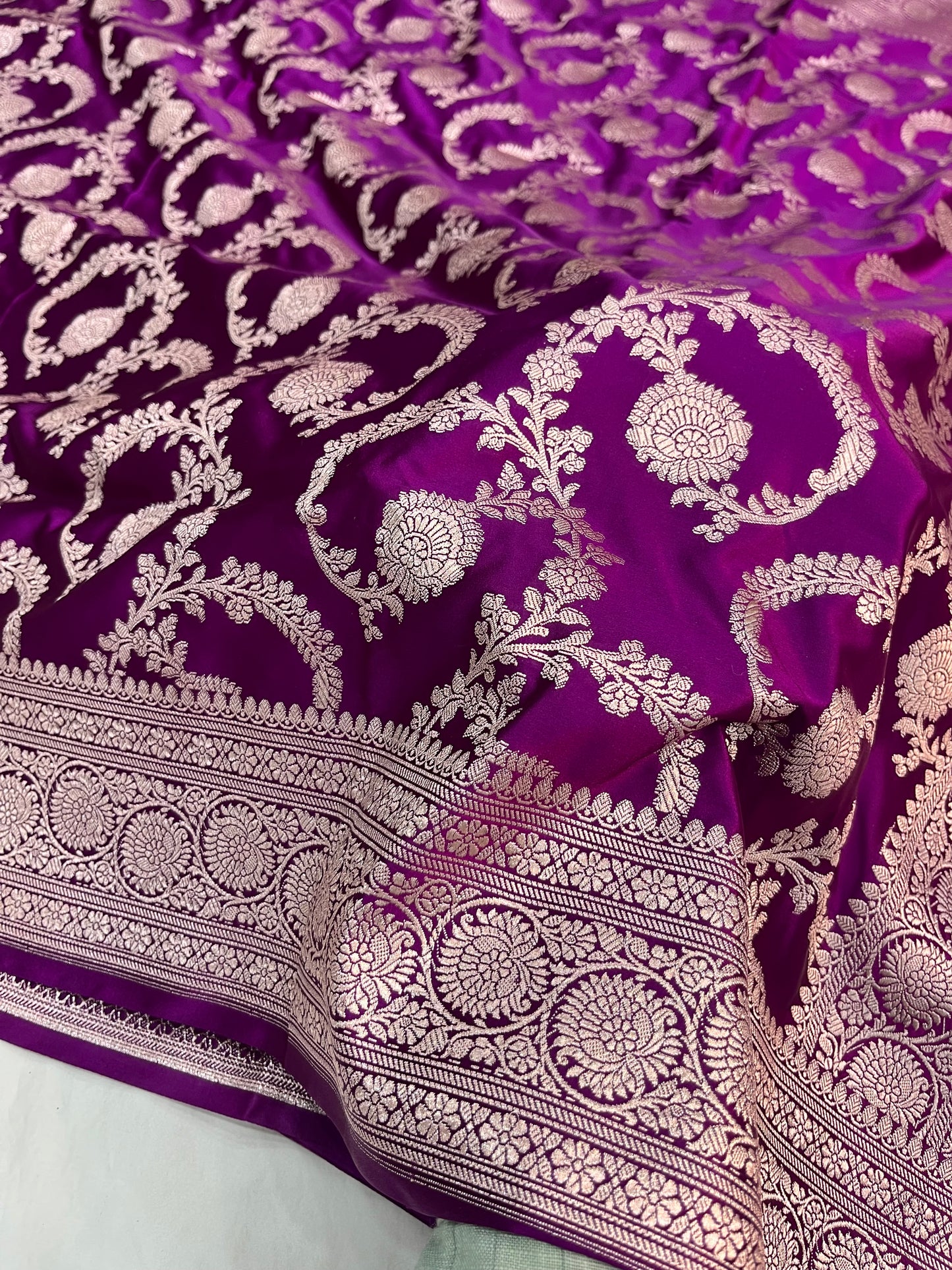 Purple Banarasi Floral Jaal Mashru Silk Saree