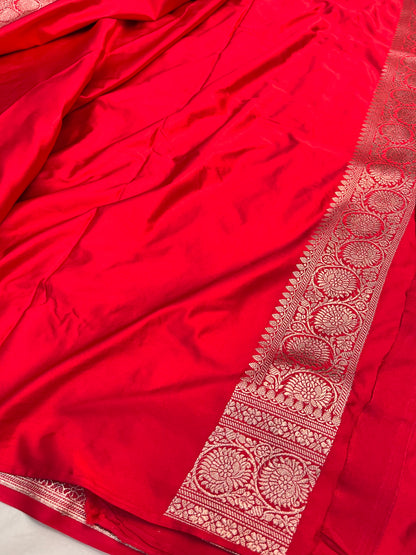 Red (Laal)Floral Jaal Mashru Silk Saree