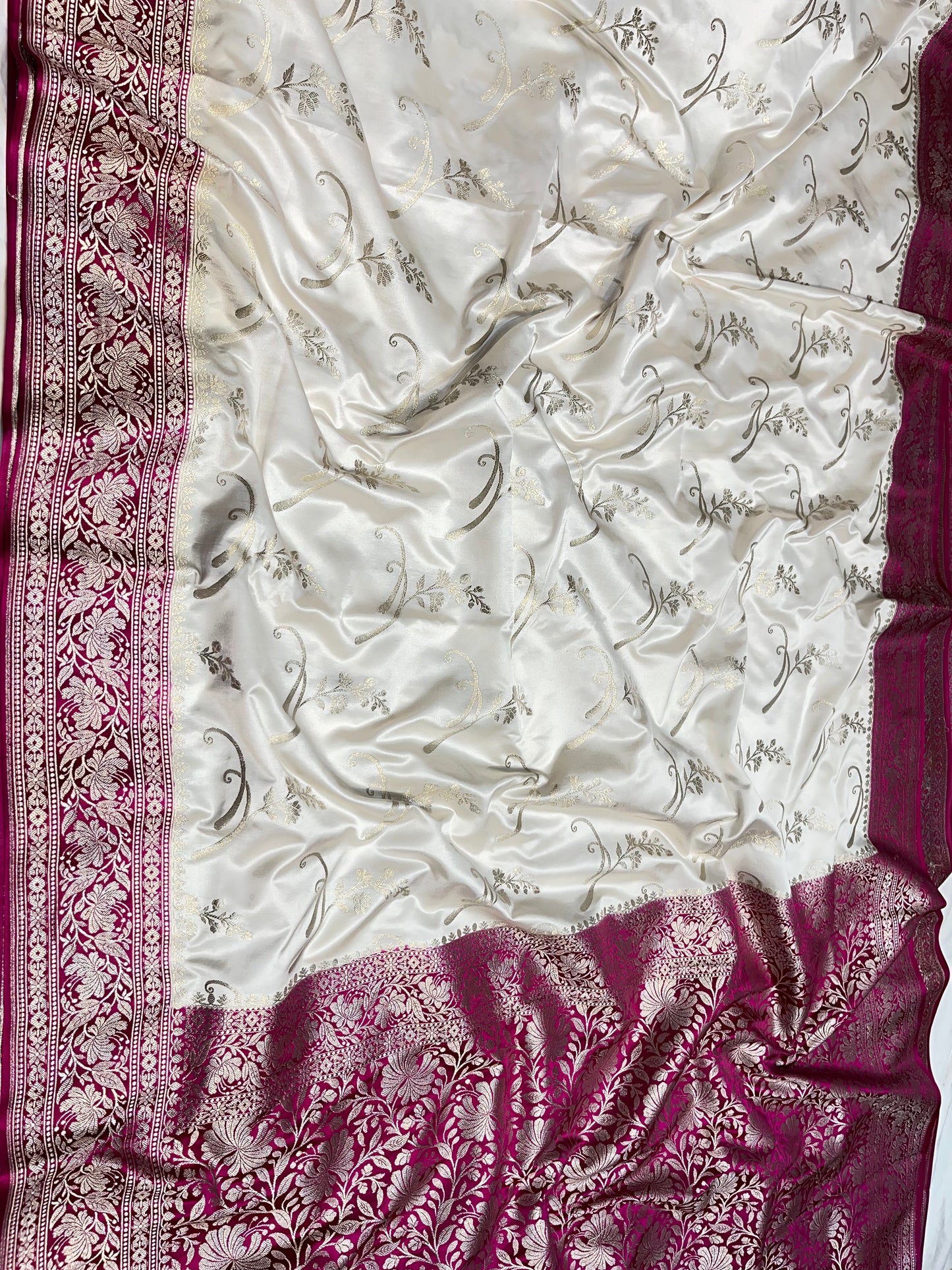 White with Pink pallu boder Mashru Silk Saree