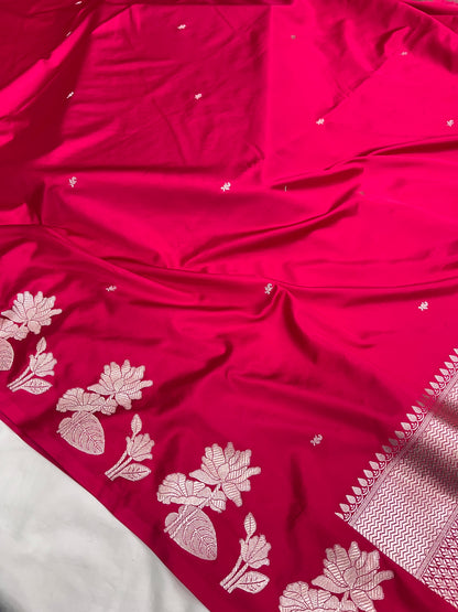 Shades Banarasi Floral Buta Mashru Silk Saree
