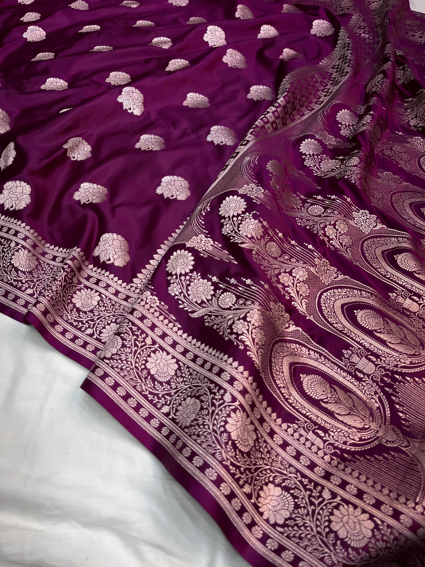 Wine Shades Banarasi Floral Buta Mashru Silk Saree