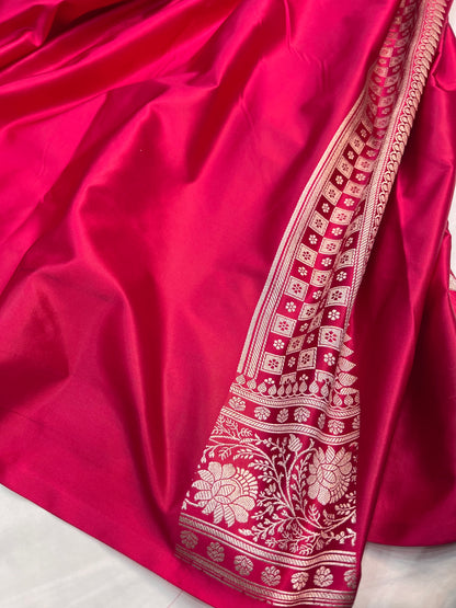 Cross Pink Shades Banarasi Floral Buta Mashru Silk Saree