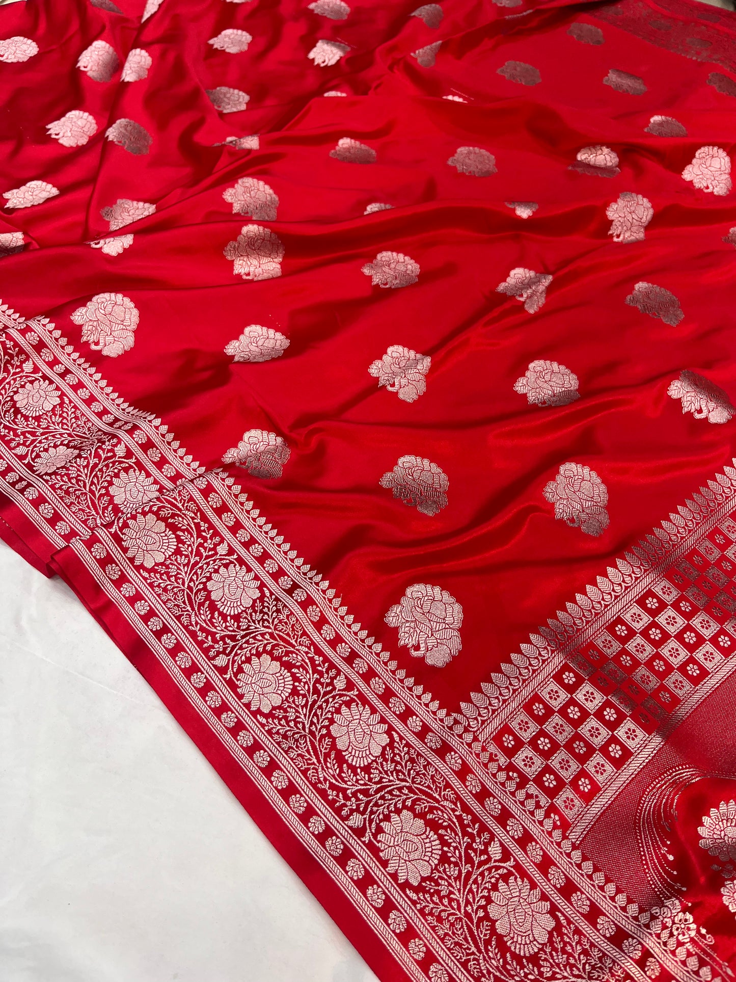 Red Banarasi Mashru Saree with Floral Buta Design