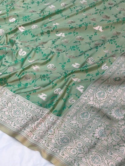 Pastel Green Banarasi Shikargah Floral Jaal Mashru Saree