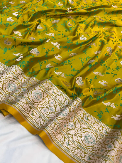 Mehendi Green Banarasi Shikargah Mashru Saree