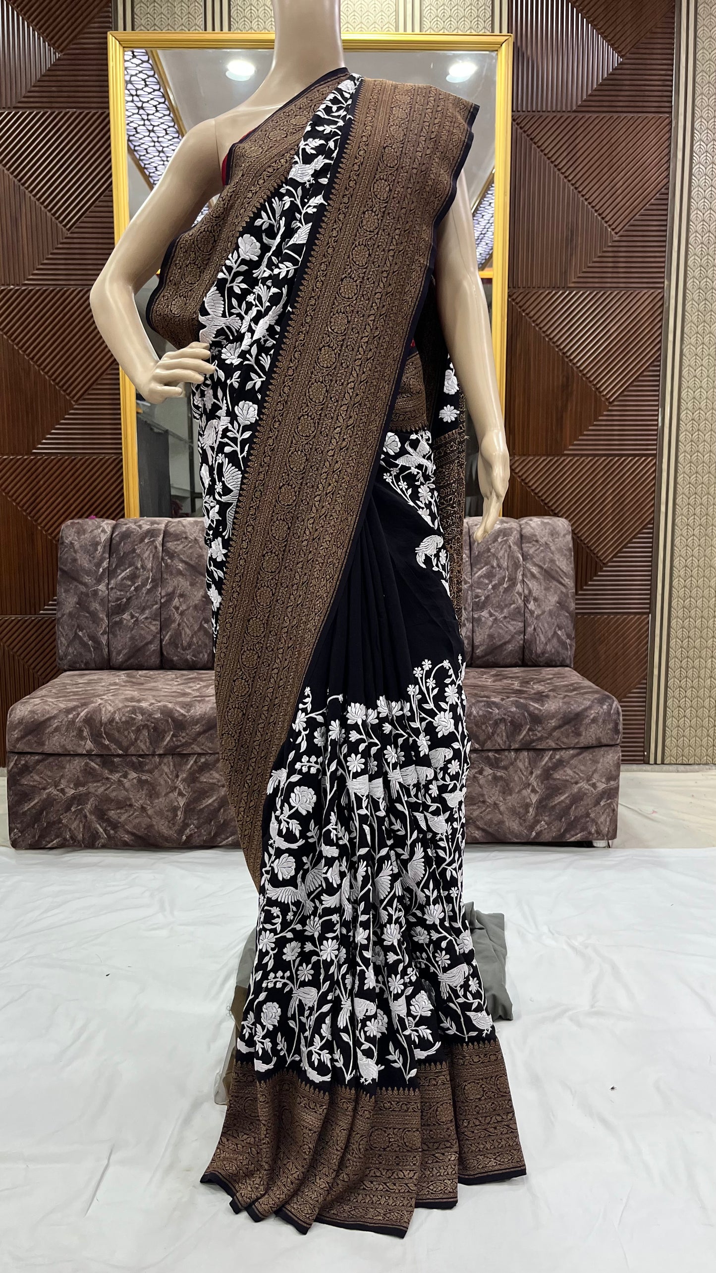 Black parsigara Saree